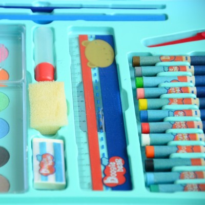 86pcs coloring set with window color box pvc stationery set